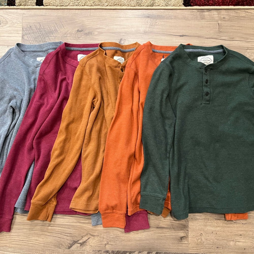 SET OF 5 men’s/unisex St. John’s Bay waffle knit henley shirts size S